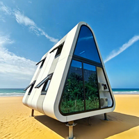 Hôtel capsule spatiale de luxe à double étage préfabriqué pour hébergement intelligent extérieur dans les zones touristiques, avec chambres, bureau et cuisine