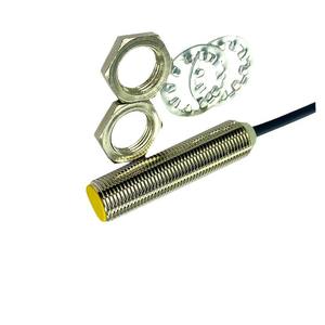 Sensor de Proximidad Circular Inductivo de 2 mm, NPN Normalmente Abierto, PNP Normalmente Cerrado, 24 V, Interruptor Metálico de Tres Cables - Product Image 1