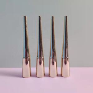 4.5ml Wadah Kosmetik Plastik Kosong Kustom Bentuk Bulat Ramping Tabung Eyeliner Transparan Lapisan Emas Kemasan Dengan Aplikator - Product Image 1