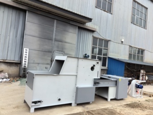 綿ポリエステル繊維開繊機と重量枕クッション充填機工場産業クッション機械 - Product Image 6