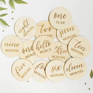 Tarjeta de hito mensual de madera de doble cara <span class=keywords><strong>para</strong></span> bebé, tarjetas de madera personalizadas únicas conmemorativas de crecimiento de bebé recién nacido - Product Image 2