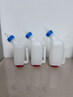 Équipement d'alimentation en lait mangeoires pour animaux en plastique mouton agneau cochon veau bouteille de lait avec mamelon pour l'agriculture