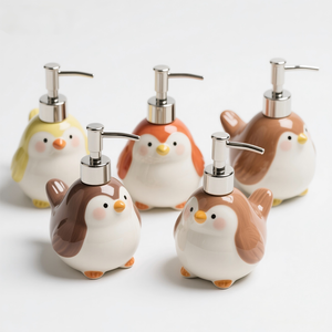 Pot <span class=keywords><strong>en</strong></span> céramique Robin de 4 pouces - Organisateur de salle de bain 3D peint à la main, commande <span class=keywords><strong>en</strong></span> gros personnalisée pour les soins de bébé - Product Image 3