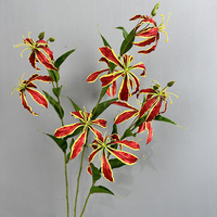 Künstliche Schneeflocken-Blume mit Realitätsnaher Haptik Gloriosa-Lilie für Hochzeitssträuße Blumendekoration Luxuriöses Valentinstag- und Weihnachtsgeschenk