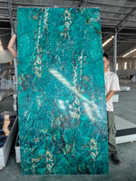 Panneau mural en marbre à motif personnalisé avec design sur mesure pour la décoration intérieure de luxe et l'installation de murs d'accentuation