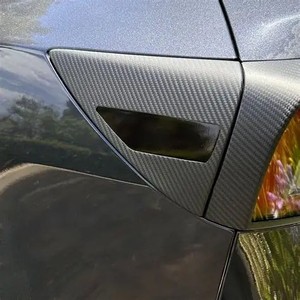 Cache de lampe de charge en carbone sec pour Model 3 Highland, installation facile - Product Image 3