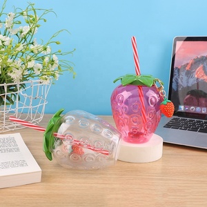 Bouteille d'Eau en Plastique Portable Mignonne Tendance Été avec Paille pour Lait, Thé ou Boissons, Idéale pour les Fêtes en Extérieur - Product Image 5