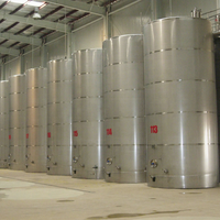 Équipement de production de jus de fruits et de vin sanitaire, réservoir en acier inoxydable SS304, capacité personnalisable (3000L/5000L), longue durée de vie