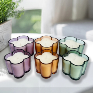 2025 <span class=keywords><strong>mejor</strong></span> precio forma de flor candelabros a rayas linternas tarro de cristal perfumado aromático hogar fragancia velas de Navidad - Product Image 1