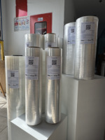Film étirable sans noyau de LLDPE d'origine du Vietnam 500m Surface transparente lisse pour l'emballage de palettes