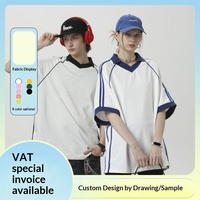 T-shirt Américain Rétro à Rayures Colorées Style Sportif Urbain Coupe Ample Polyvalent Col Rabattu en Mélange de Coton
