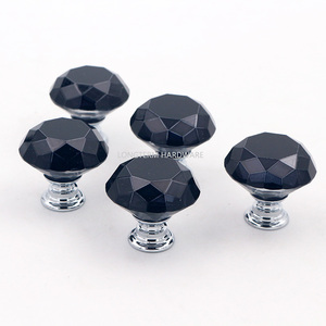 Wholesale Diamond Shape Drawer <strong>Knobs</strong> <strong>Pulls</strong> Decorative Crystal Furniture Handles for Cabinet - Product Image 3