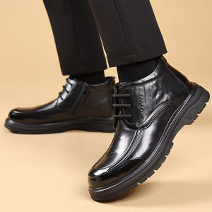 Bottes Martin pour hommes en cuir véritable, bout rond, doublure en fourrure, semelle en caoutchouc, chaussures chaudes isolantes pour l'hiver - Product Image 4