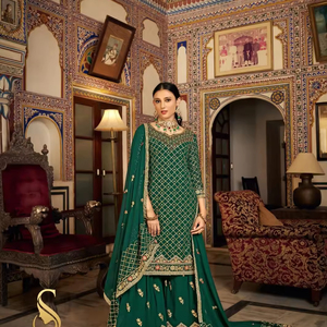 Ensemble de haute qualité en georgette lourde avec palazzo et dupatta, brodé, pour femmes et filles - Product Image 1