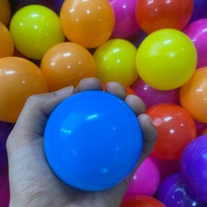 <span class=keywords><strong>Bolas</strong></span> de Piscina de Plástico Coloridas, Libres de BPA, Resistentes a los Golpes, de 5.5 cm, 7 cm y 8 cm, Precio de Fábrica al por Mayor, Juguete para Piscina Infantil - Product Image 4