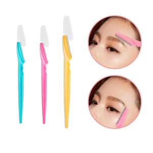 Ensemble de 3 rasoirs à sourcils multifonctionnels unisexes, rasoir à sourcils et rasoir pour le visage, rasoir à sourcils portable avec housse de protection - Product Image 4