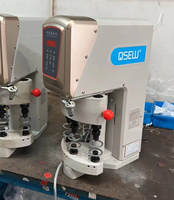 Machine à coudre électrique tout-en-un QS-818D-3 à trois têtes pour la pose de boutons-pression et l'insertion d'œillets