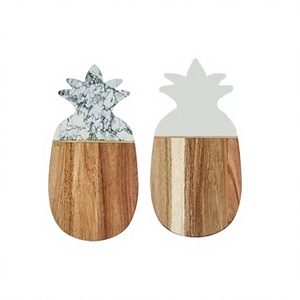 Planche à découper en bois et marbre en forme d'ananas pour la cuisine, les fruits, les légumes et le fromage - Product Image 1