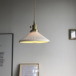 Lampada <span class=keywords><strong>a</strong></span> <span class=keywords><strong>Sospensione</strong></span> Vintage Giapponese, Lampada Nordica per Camera da Letto, Lampada <span class=keywords><strong>a</strong></span> <span class=keywords><strong>Sospensione</strong></span> in Ceramica con Finitura in Ottone Anticato - Product Image 3