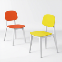 Chaise de salle à manger moderne en plastique épaissi, simple et créative, empilable, démontable, pour la maison et la restauration, avec dossier