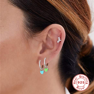 ROXI S925 Pendientes de Aro Redondos de Plata de Ley con Colgante de Corazón Azul y Esmalte en Forma de Corazón - Product Image 3