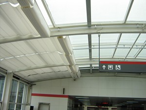 Tenda da Sole Motorizzata per Pergola, Grande Tenda per Lucernario - Product Image 4
