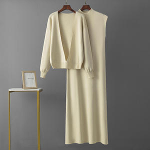 Vente en Gros Ensemble Robe Pull Femme Modeste 2 Pièces Col V Pull Maxi Robes Tricotées Longues Élégantes - Product Image 4