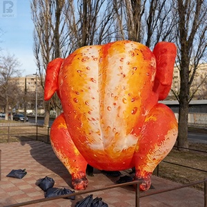 Modèle alimentaire gonflable géant de poulet rôti, dinde rôtie, poulet grillé pour décoration d'événements, points de vente et salons culinaires - Product Image 1