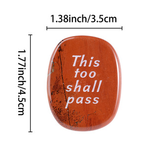 Piedra de cristal de energía tallada personalizada, esto también pasará adorno de descompresión de dedo con tema de amor para decoraciones navideñas - Product Image 6