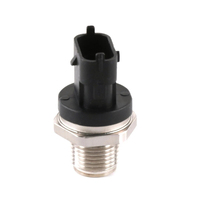 Sensor Tekanan Bahan Bakar Common Rail WINHIM 0281002841 0281002846 ME229553 Cocok untuk Mesin Diesel Mitsubishi Fuso 4M50