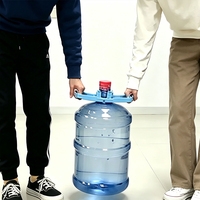 Poignée de levage multifonctionnelle pour bouteilles de grande capacité