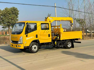 Grúa hidráulica montada en camión FOTON de 3 toneladas con cesta de trabajo aérea para mantenimiento municipal y reparación de calles - Product Image 3
