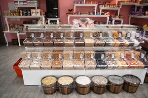 Phổ Biến Kẹo Dispenser Ngũ Cốc Hiển Thị Kẹo Các Loại Hạt Hộp Container Scoop Bin Rõ Ràng Nhựa Thùng Số Lượng Lớn Thực Phẩm Scoop Thùng Cho Ngọt Ngào - Product Image 6