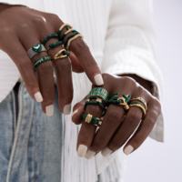 Nouvelle Bague Hiphop Audacieuse en Or Vert avec Chaîne, Étoile et Cœur, Ornée de Strass en Cristal, Bijou de Mariage et de Fiançailles pour Femmes et Filles, Cadeau QT