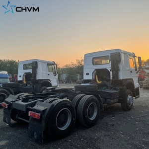 CHVM Promotion Exceptionnelle : Tracteur <span class=keywords><strong>Routier</strong></span> Sinotruk HOWO 6x4 420HP Personnalisé en Usine, Camion Tracteur Lourd pour <span class=keywords><strong>le</strong></span> <span class=keywords><strong>Transport</strong></span> <span class=keywords><strong>de</strong></span> Conteneurs et <span class=keywords><strong>de</strong></span> <span class=keywords><strong>Marchandises</strong></span> en Vrac - Product Image 4