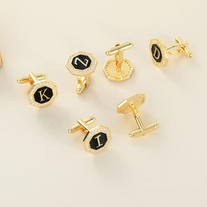 <span class=keywords><strong>Gemelos</strong></span> de aleación con estilo con <span class=keywords><strong>26</strong></span> letras inglesas doradas a la nueva moda para hombre clásico - Product Image 5