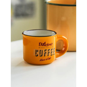 Tazza da caffè in oro moderno dal vivo piccola tazza gialla moderna ed elegante - Product Image 1
