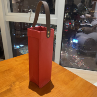 Kırmızı Şarap Şişesi için Ekolojik, Yıkanabilir Kraft Kağıt Hediye Çantası, Premium Perakende ve Otel Ambalajı