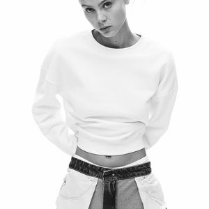 Alpha | Kapa | Sudadera Alpha Bordado griego Mujer Cuello redondo hecho a medida | Sudadera de lana de algodón con bordado de la Hermandad de mujeres - Product Image 3