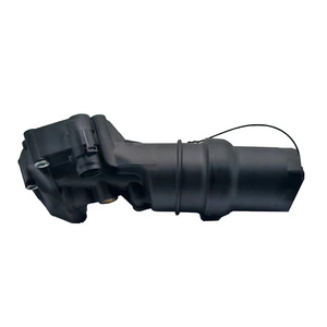 Nuevo Soporte para Filtro de Aceite 07K115397D para Jetta, Pieza de Repuesto Metálica con 1 Año de Garantía - Product Image 3