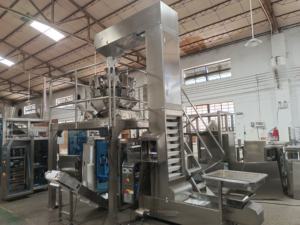 Máquina de envasado automática vertical VFFS industrial para <span class=keywords><strong>bulgur</strong></span>, frutos secos, granos, palomitas de maíz y patatas fritas, con báscula de 10 cabezales para legumbres - Product Image 5