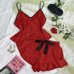 夏季时尚背心短裤两件套女式缎丝睡衣套装 - Product Image 2