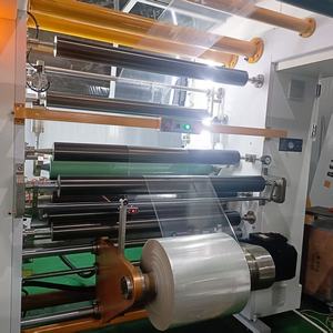 Machine de laminage à sec rouleau-à-rouleau haute précision sans solvant écologique pour films d'emballage souple - Product Image 5