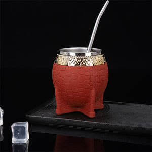 เหยือกน้ำชาแบบคลาสสิกสไตล์จักรพรรดิ พร้อมลวดลายปลา  ถ้วยเยอร์บา มาเต้ พร้อมหลอดดูด  แก้วน้ำชาโลหะพร้อมหลอดดูด สำหรับกาแฟ ของขวัญ - Product Image 4