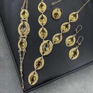 Sultan Set Cincin Batu Empat Potong Perhiasan, Set Anting-Anting Bahan Bunglon Warna Batu, Perhiasan Electroplating
