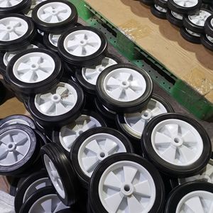 120 Solid Tire 7 Inch Black <b>Rubber</b> White <b>Plastic</b> Core For Utility Vehicles Wholesale - Product Image 1
