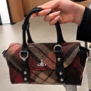 Nuova <span class=keywords><strong>Borsa</strong></span> a Tracolla in PU 2026, Stile Punk con Chiusura Magnetica e Rivetti, Grande Capacità, per Donna - Product Image 1
