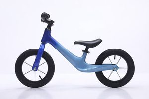 Vélo d'équilibre pour enfants avec cadre en alliage de magnésium et siège à haute élasticité - Product Image 1