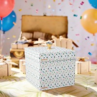 Boîte cadeau personnalisée avec logo de luxe, boîte à fleurs pour la Saint-Valentin, boîte cadeau surprise DIY, boîte à fleurs avec papillon volant