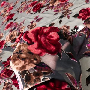 <span class=keywords><strong>Tissu</strong></span> en <span class=keywords><strong>velours</strong></span> dévoré, nylon tissé, viscose, maille semi-transparente, motif floral 3D en rose, <span class=keywords><strong>tissu</strong></span> en <span class=keywords><strong>velours</strong></span> brûlé pour robe - Product Image 3